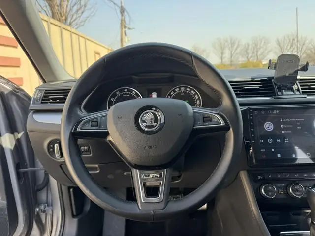 Skoda Speed pie ZI330 DSG Chuangxing Edition