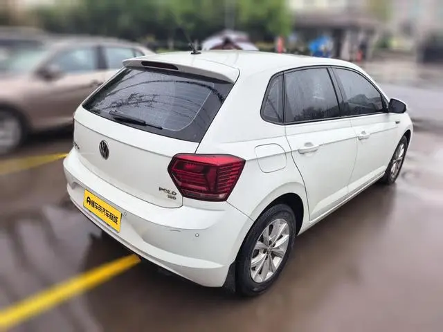 Volkswagen Polo Plus 1.5L automatic colorful technology version