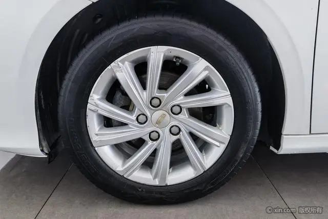 Geely Binrui 1.4T CVT luxury