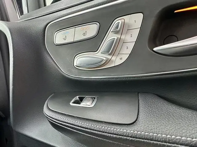 Mercedes-Benz Mercedes-Benz V-class V 260 Premium Edition