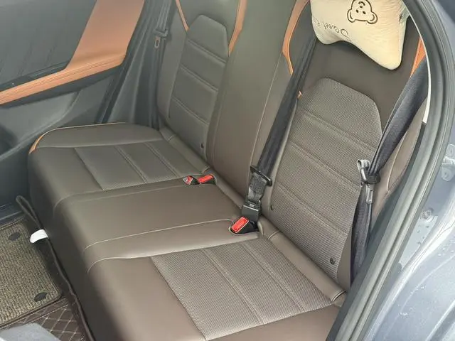 BYD BYD e2 Luxury