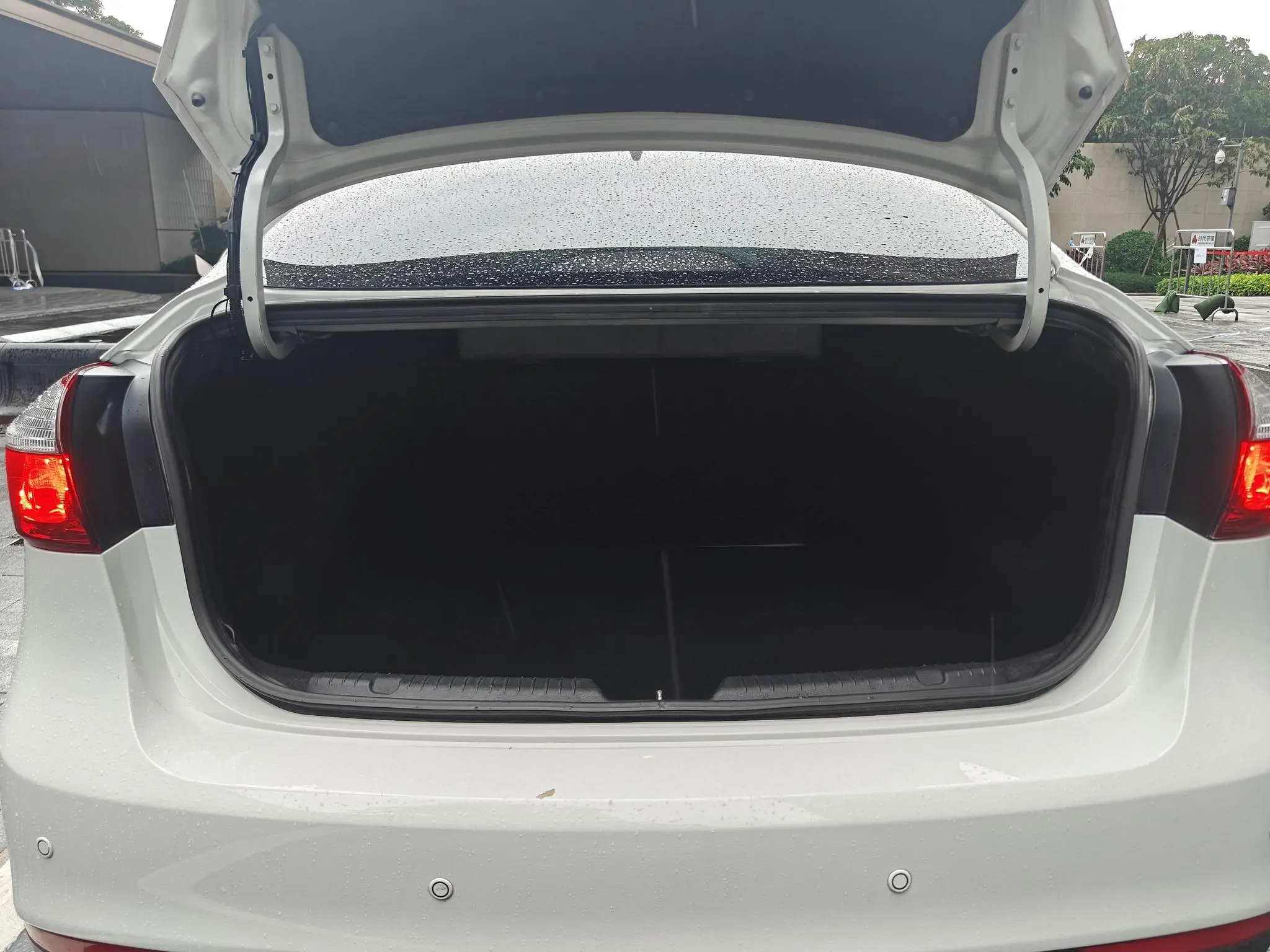 Kia Kia K3 1.6L automatic GLS