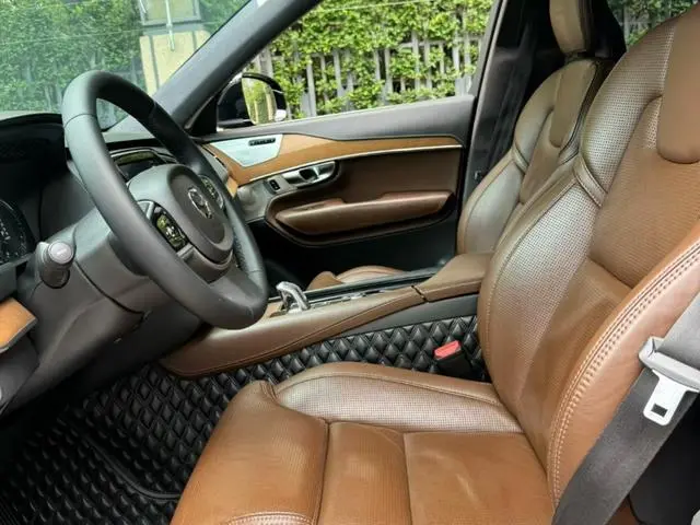 Volvo Volvo XC90 PHEV E-drive hybrid T8 Zhizun Edition 7-seater Country V