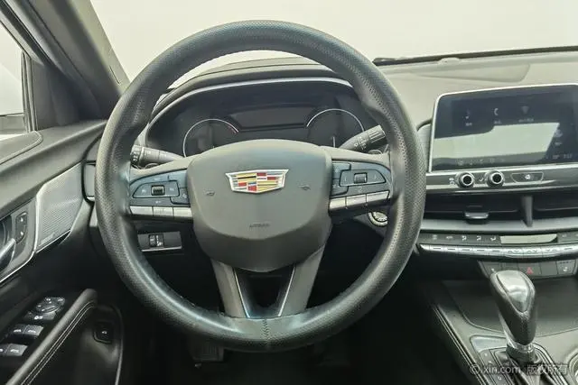 Cadillac Cadillac CT4 28T luxury