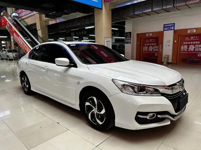 Honda Accord 2.0L Comfort Version