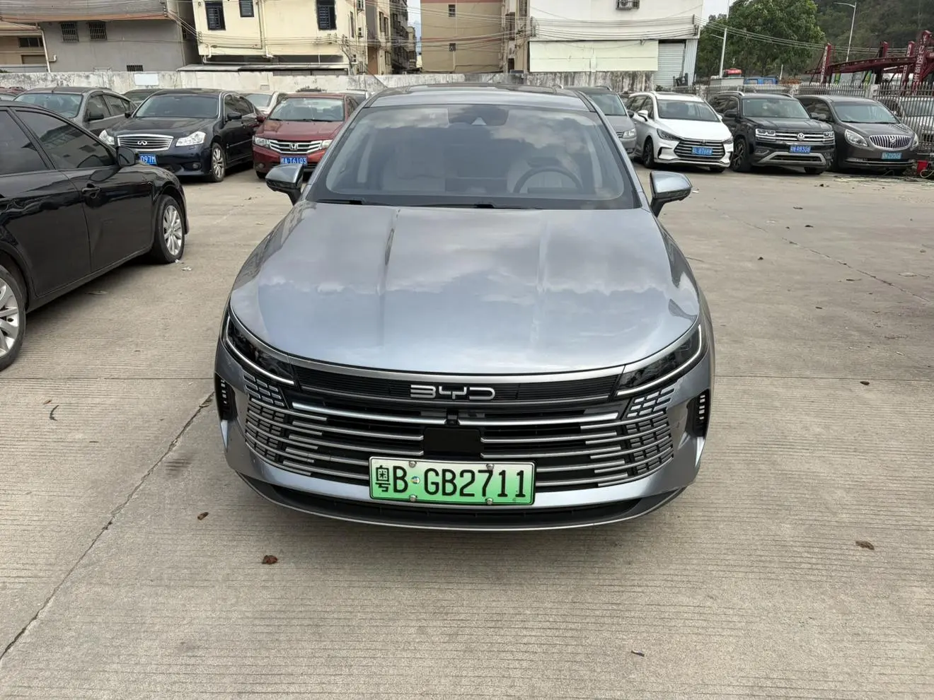 BYD Destroyer 05 DM-i Champion Edition 55KM Premium Type