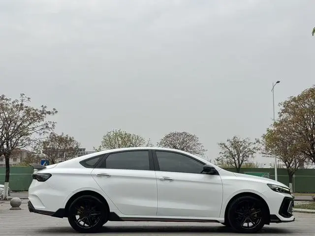 Geely Binrui Binrui COOL 1.5T DCT switch Version