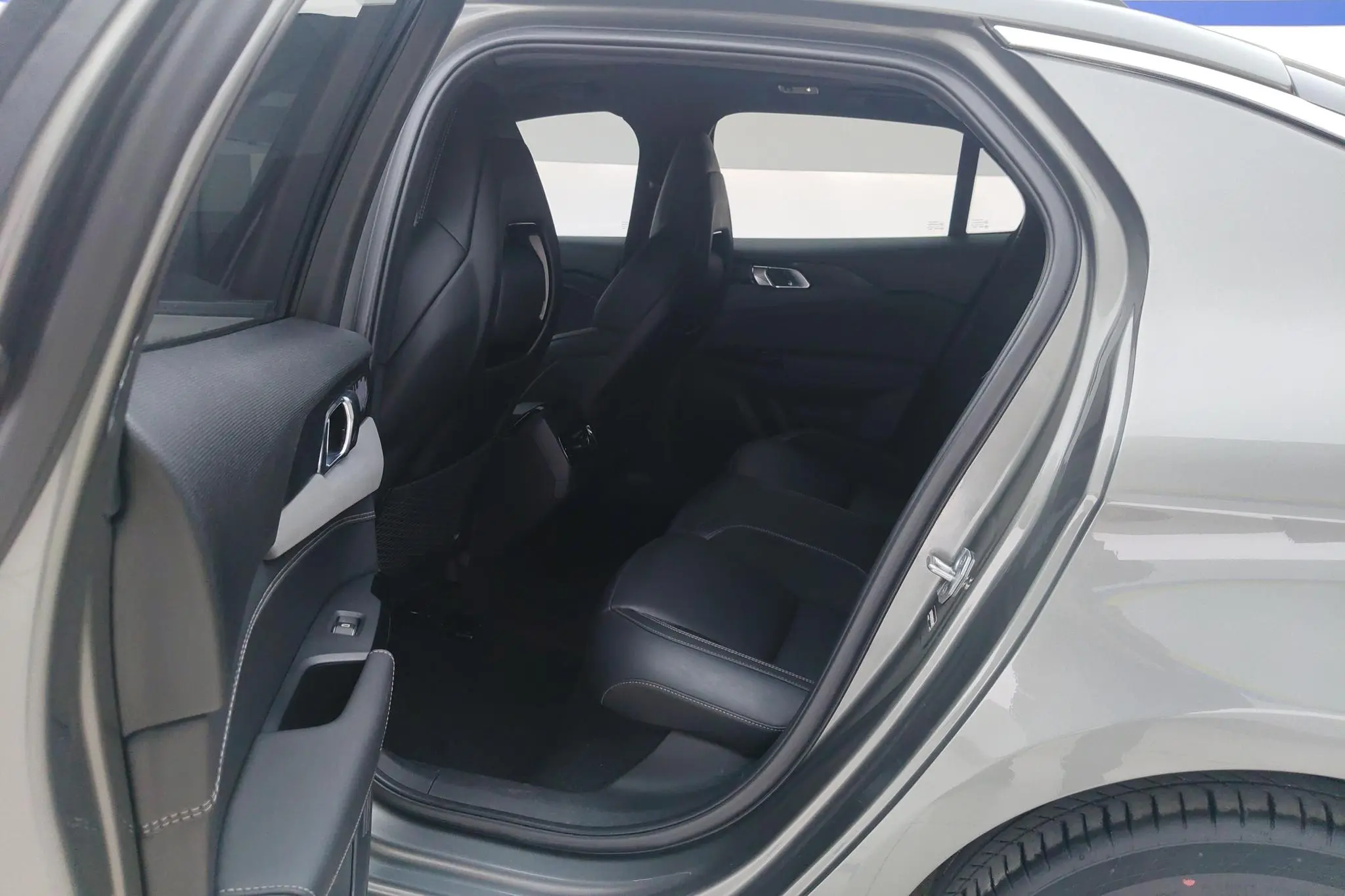 LYNK & CO Lynk 03 1.5TD DCT Jin Plus