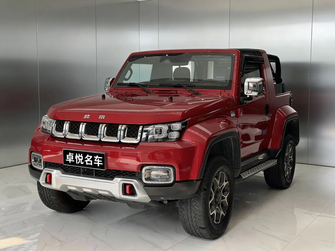 Beijing Beijing off-road BJ40 2.0T automatic four-wheel drive City Hunter edition knight type