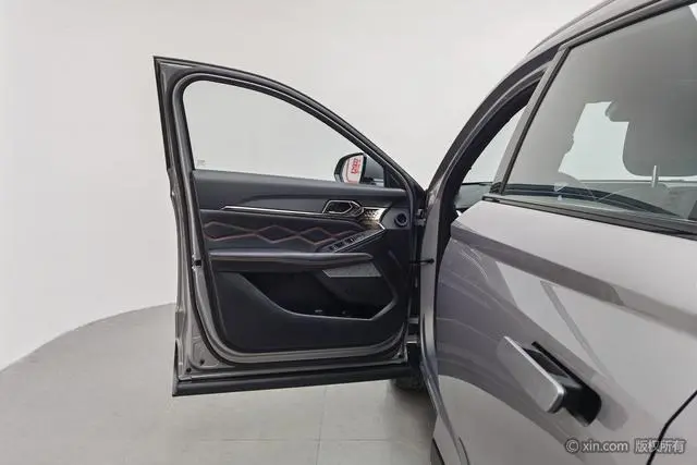 Haval Haval Beast 2.0T Zhizun four-wheel drive version