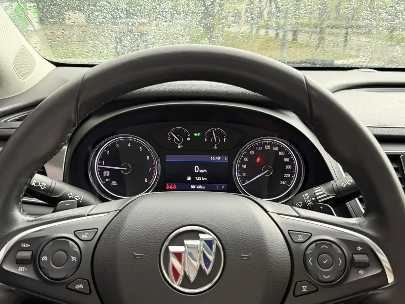 Buick Lacrosse 552T luxury