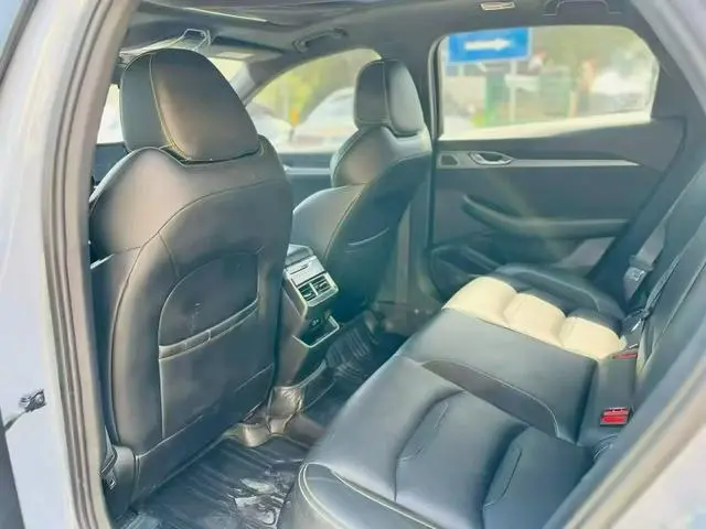 Geely Xingrui 2.0T Space-time version