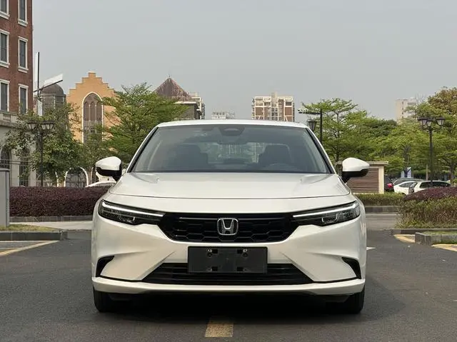 Honda Style 240TURBO CVT Deluxe Edition