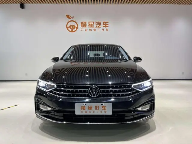 Volkswagen Magotan 2 million commemorative edition 330TSI DSG leading model