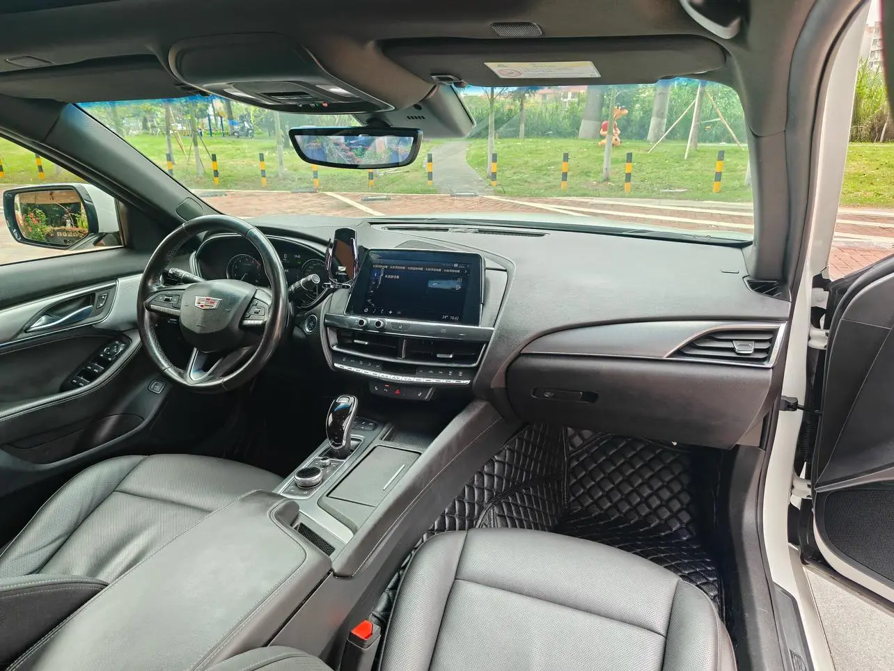Cadillac Cadillac CT5 28T luxury