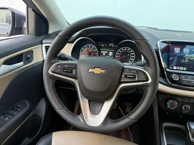 Chevrolet Cruze 320 Automatic Enjoy Edition