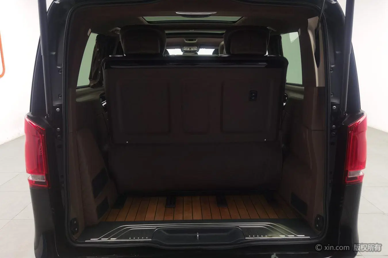 Mercedes-Benz Mercedes-Benz V-class V 260 Pilot Version Country VI