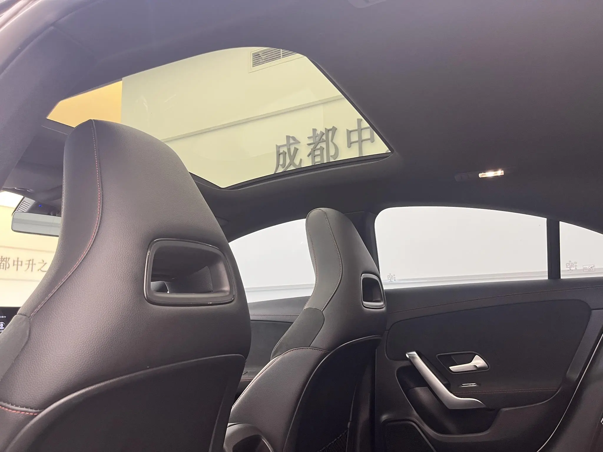 Mercedes-Benz Mercedes-Benz CLA CLA 200 four-door coupe