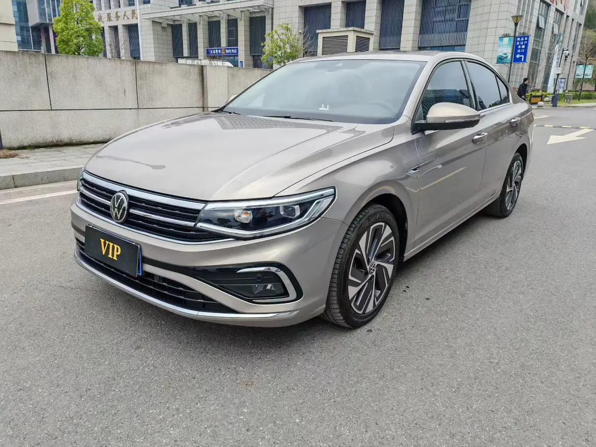 Volkswagen Bora 300TSI DSG Premium Edition