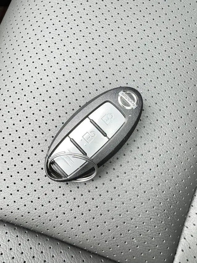 Nissan Qashqai 2.0 L XV Prem Deluxe Edition