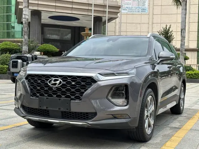 Hyundai Shengda 380 TGDi TOP automatic four-wheel drive flagship (HTRAC) Country V