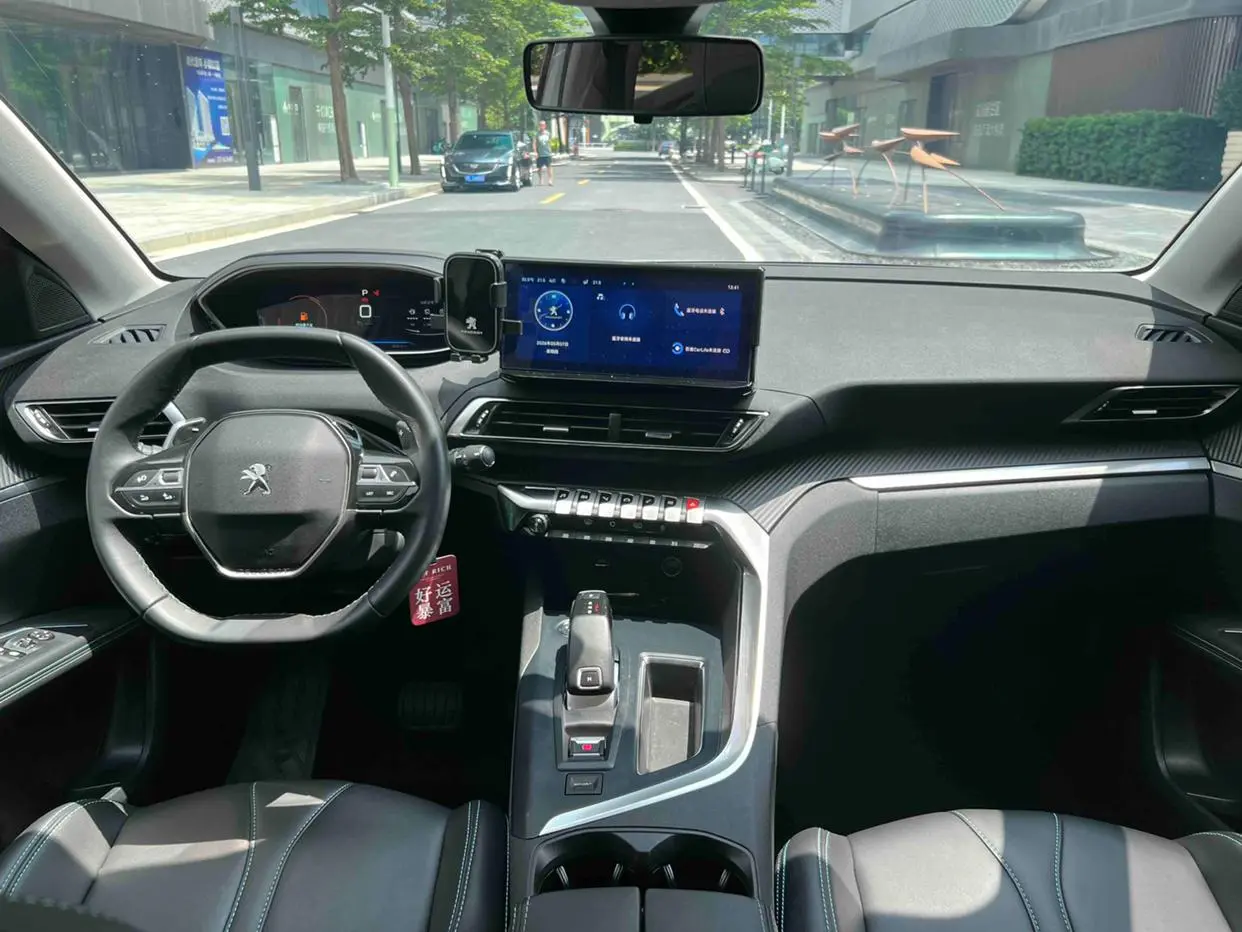 Peugeot Peugeot 5008 360THP 5-seater strength Edition