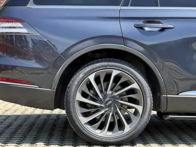 Lincoln Flying home 3.0T V6 four-wheel drive Executive Edition