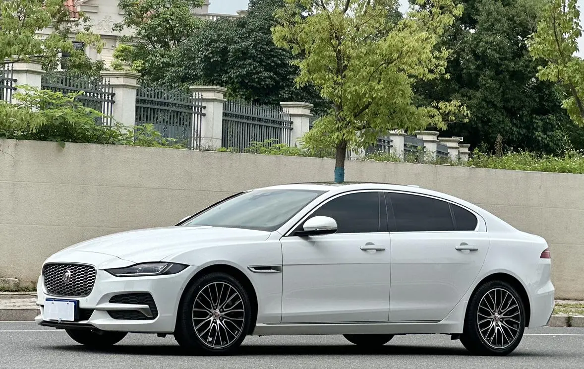 Jaguar Jaguar XEL 2.0T 200PS S Enterprising Elegant Version