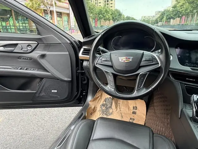 Cadillac Cadillac CT6 28T luxury
