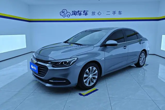 Chevrolet Cruze 320 automatic Enjoy Skylight version