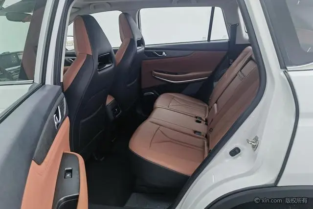Changan Changan CS75 Enjoy Edition 1.5T DCT Luxury