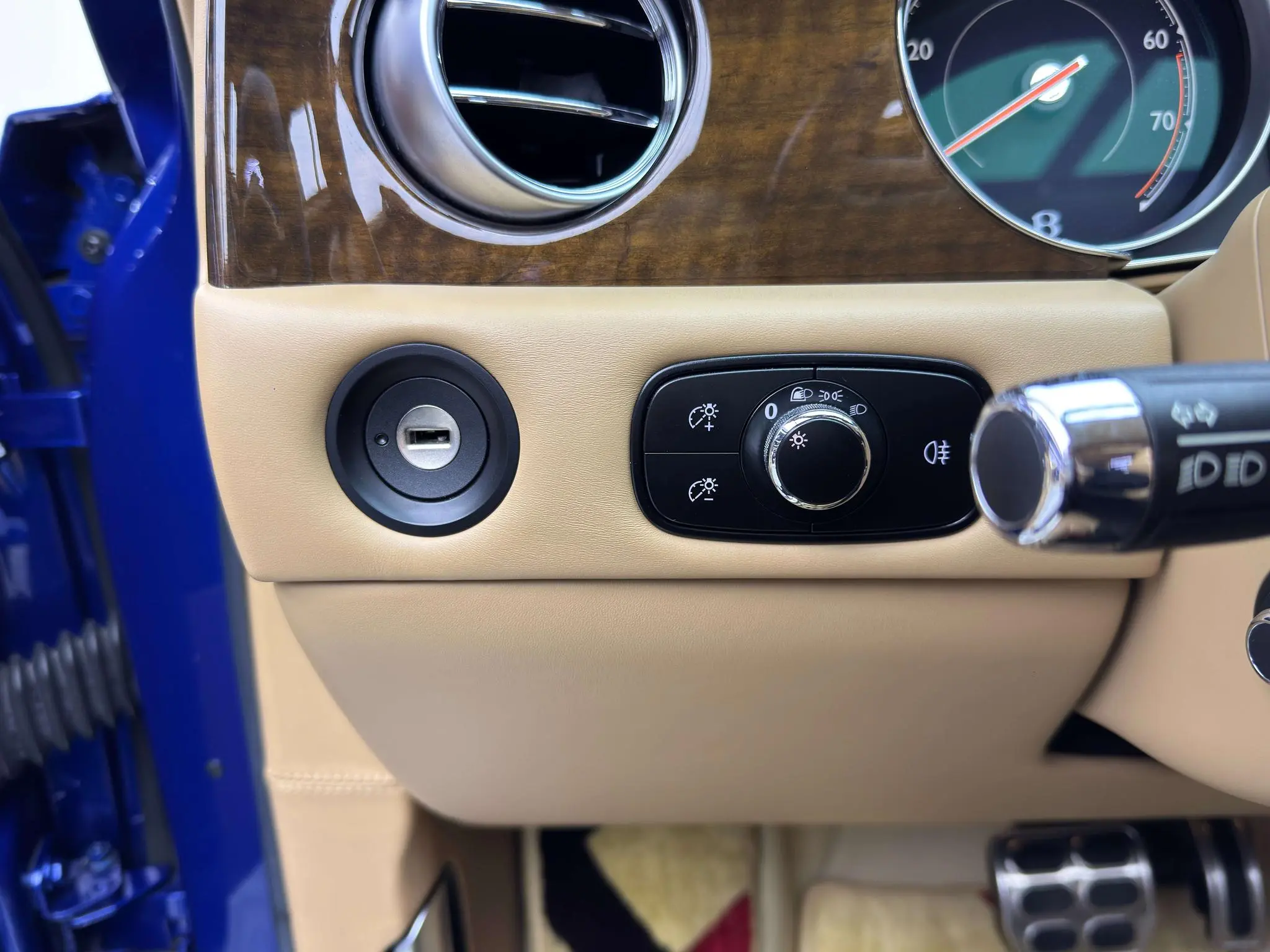 Bentley Flying 4.0T V8 Standard Edition
