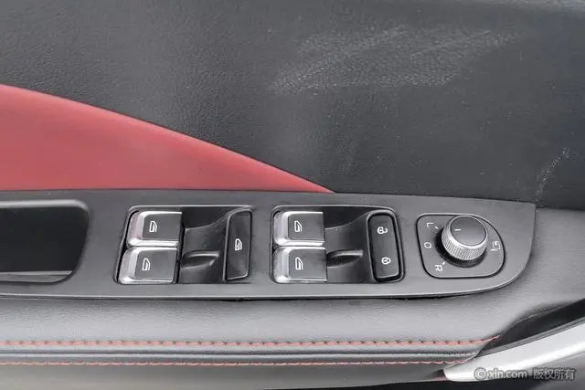 Geely Binyue 240T DCT Hunter