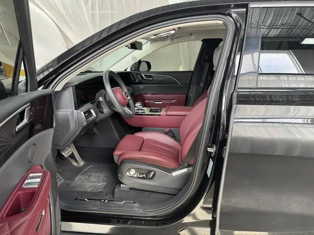 Hongqi Hongqi E-HS9 Facelifted 660km Qichang version six-seater