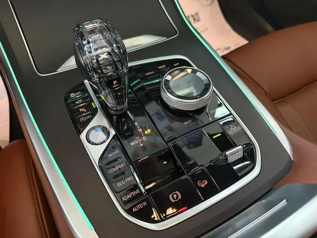 BMW BMW X7 xDrive40i Exclusive M Sports Suit