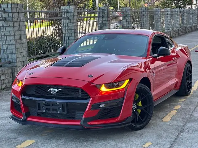 Ford Mustang 2.3T EcoBoost