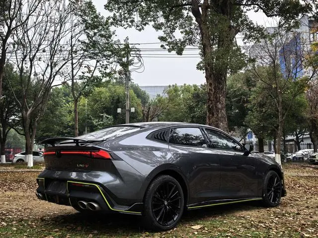 Changan Changan UNI-V 1.5T Sports version
