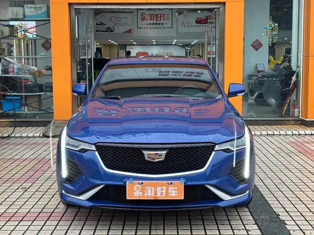 Cadillac Cadillac CT4 28T fashion type