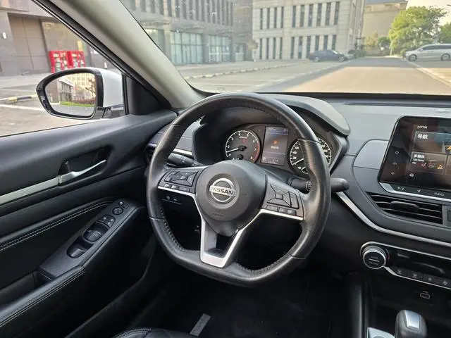 Nissan Teana 2.0 L XL Comfort Edition