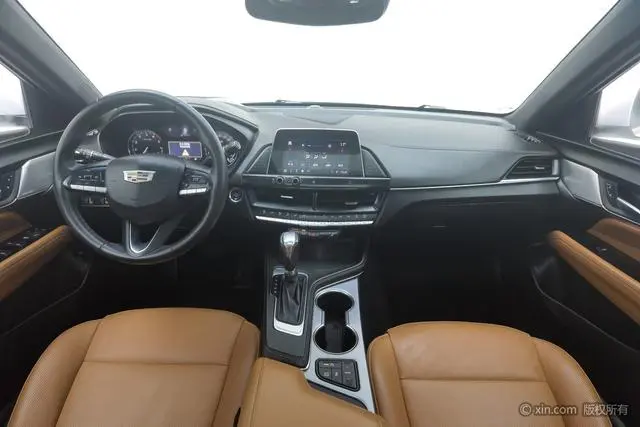 Cadillac Cadillac CT4 28T luxury