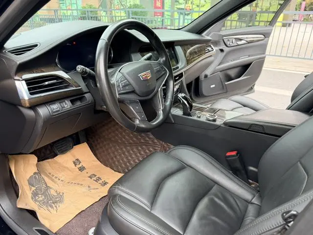Cadillac Cadillac CT6 28T luxury