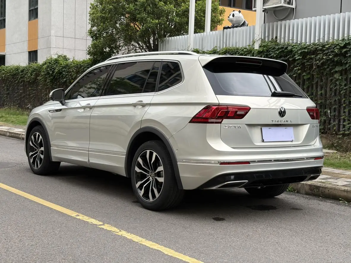 Volkswagen Tiguan L 330TSI automatic two-wheel drive R-Line Premium edition