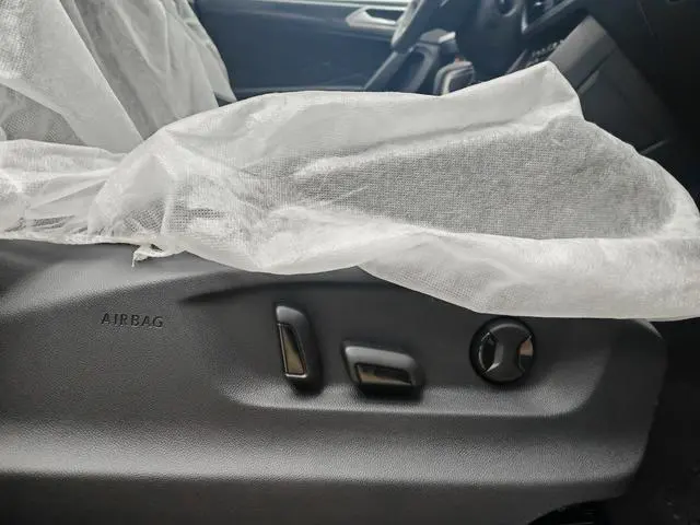 Volkswagen Tiguan L PHEV 430PHEV plug-in hybrid Premium Edition