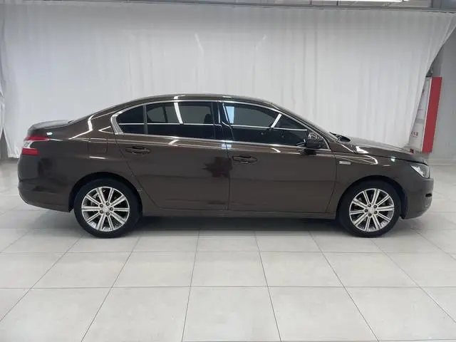 Peugeot Peugeot 408 1.6T Automatic Deluxe Edition