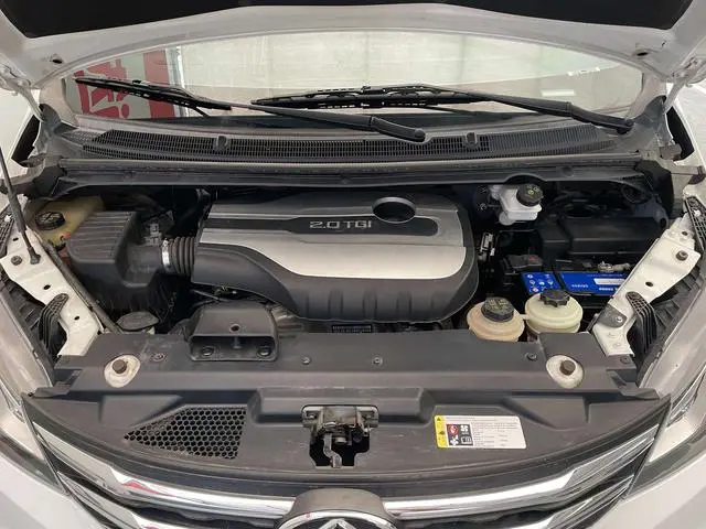 Maxus Chase G10 2.0T gasoline Automatic Elite Edition 7 seats
