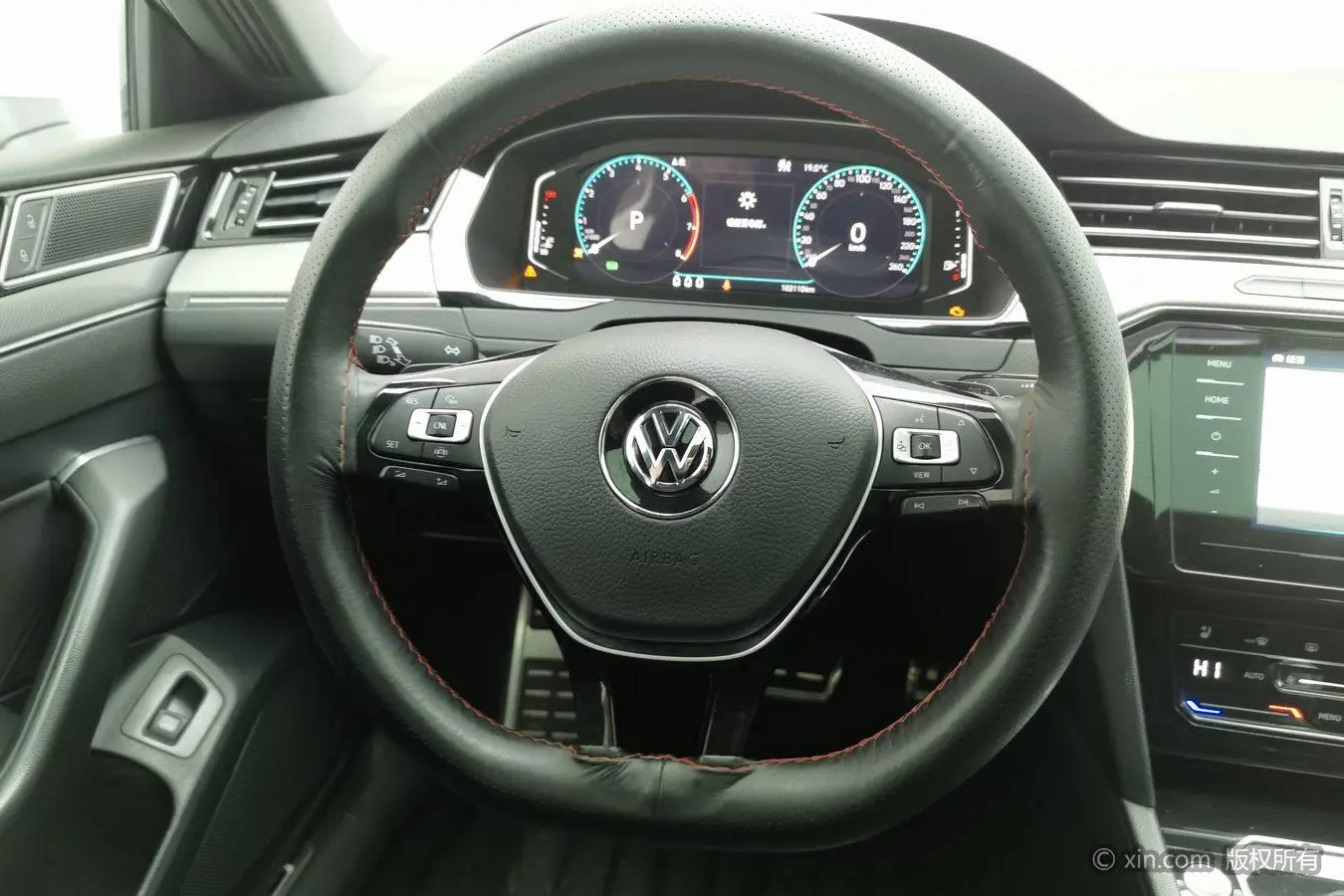 Volkswagen Volkswagen CC 330TSI Charm Edition Country VI