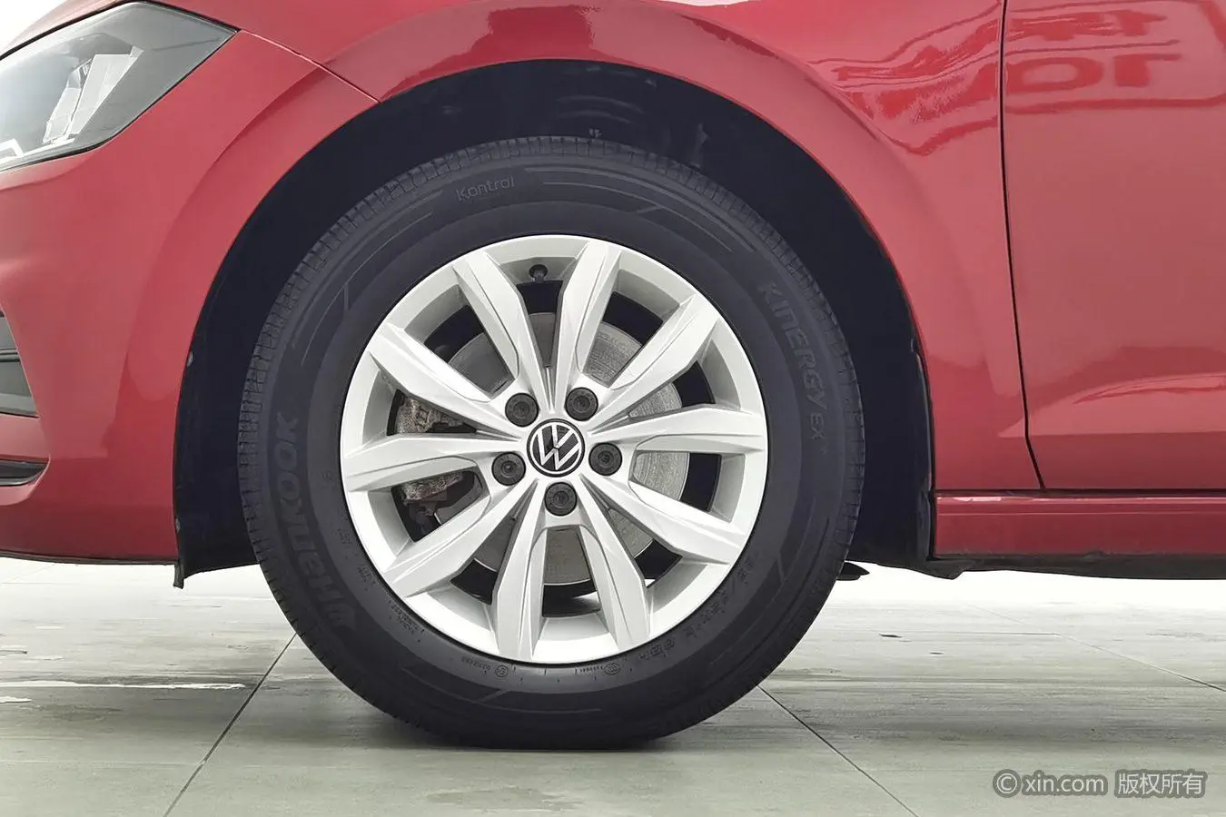 Volkswagen Polo Plus 1.5L automatic colorful technology version