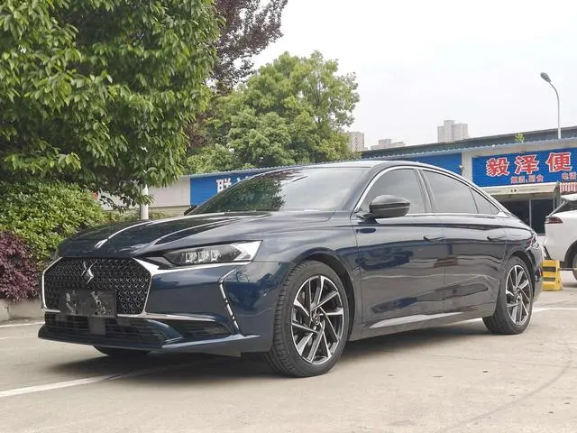 DS DS 9 PHEV 1.6T E-TENSE Opera Version