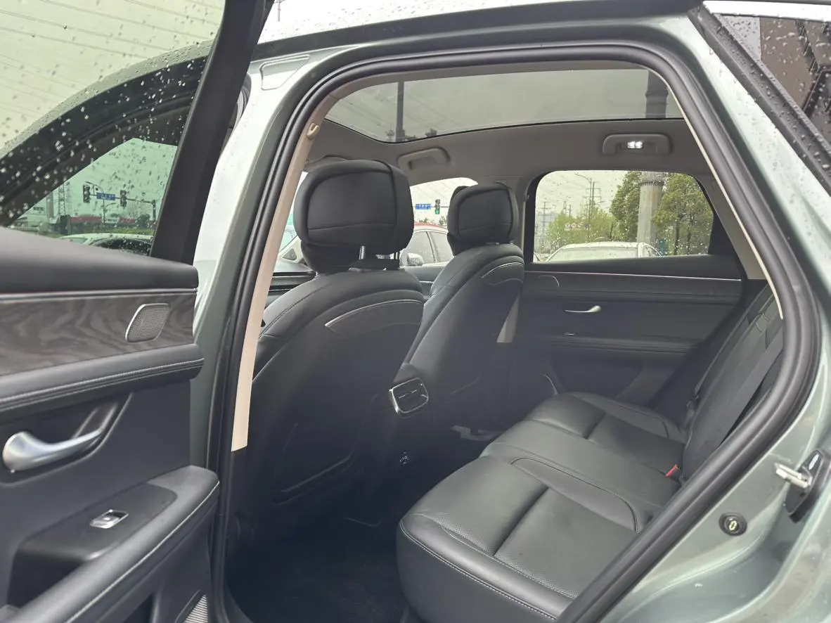 AITO Ask the world M5 Extended range four-wheel drive Ultimate edition