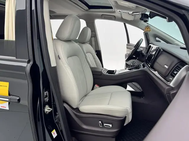 GAC Trumpchi M8 Lingxiu Series 390T Extreme Edition